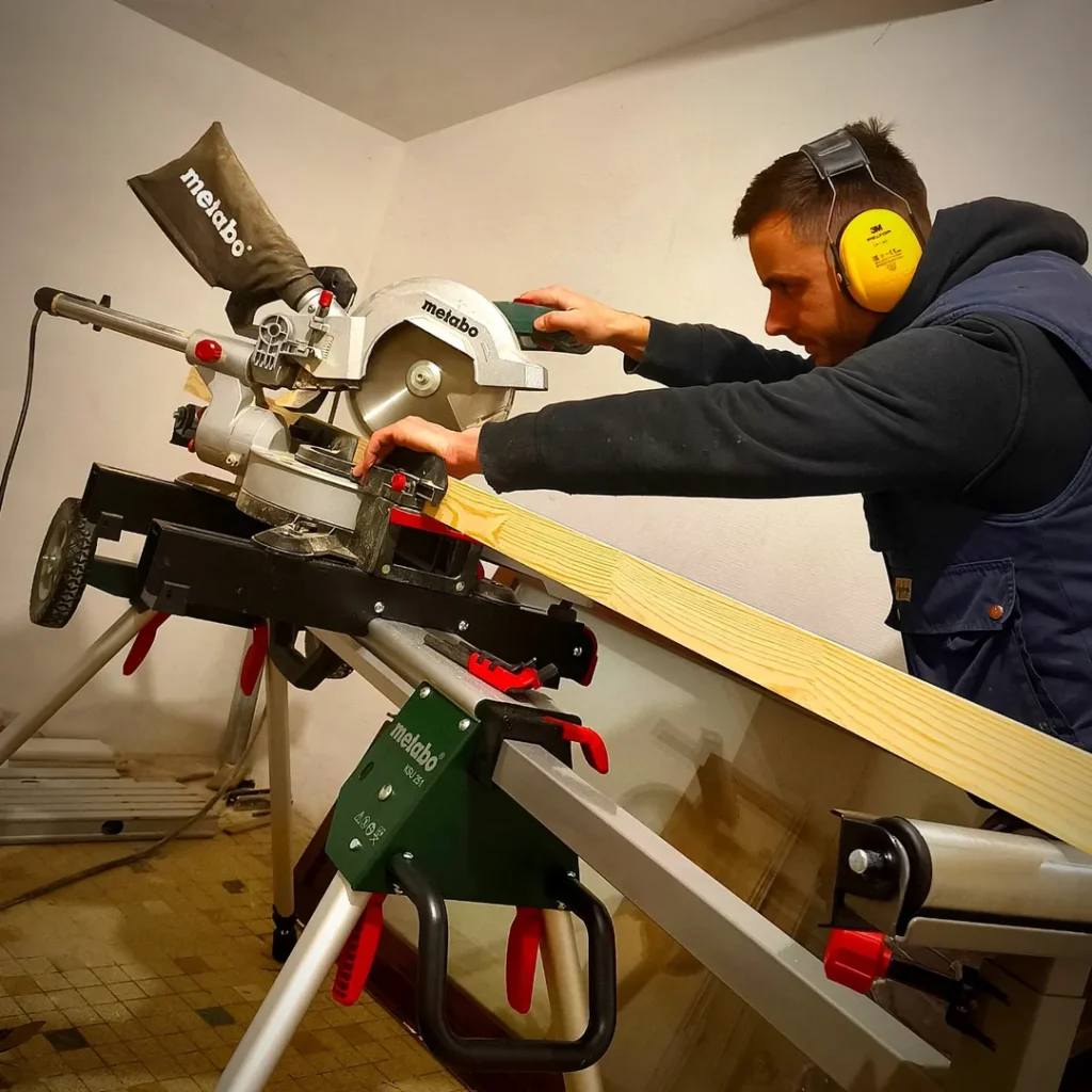 Corentin Morlot - Menuiserie Conception Agencement intérieur et extérieur - pose et fabrication - Pau (64)